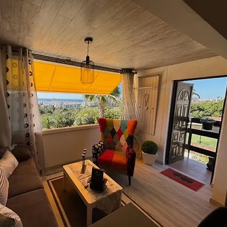 Vista Roja דירה *
